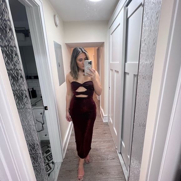 Hello Molly Under Sparkles glitter midi dress - Picture 2 of 4